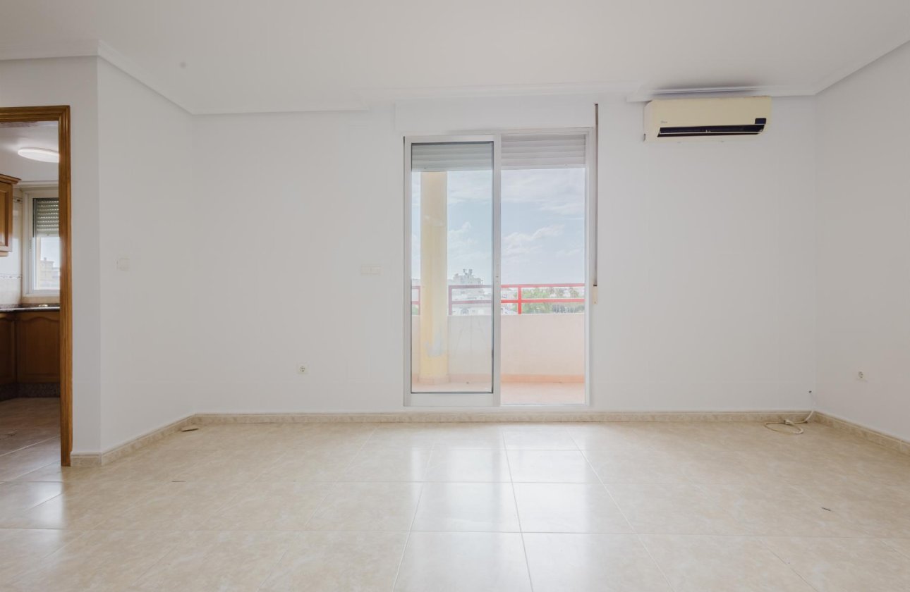 Reventa - Apartamento / piso - Torrevieja - Centro