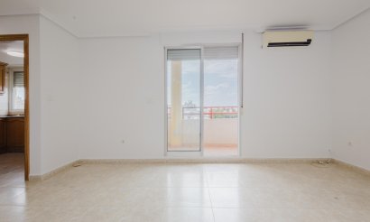 Reventa - Apartamento / piso - Torrevieja - Centro