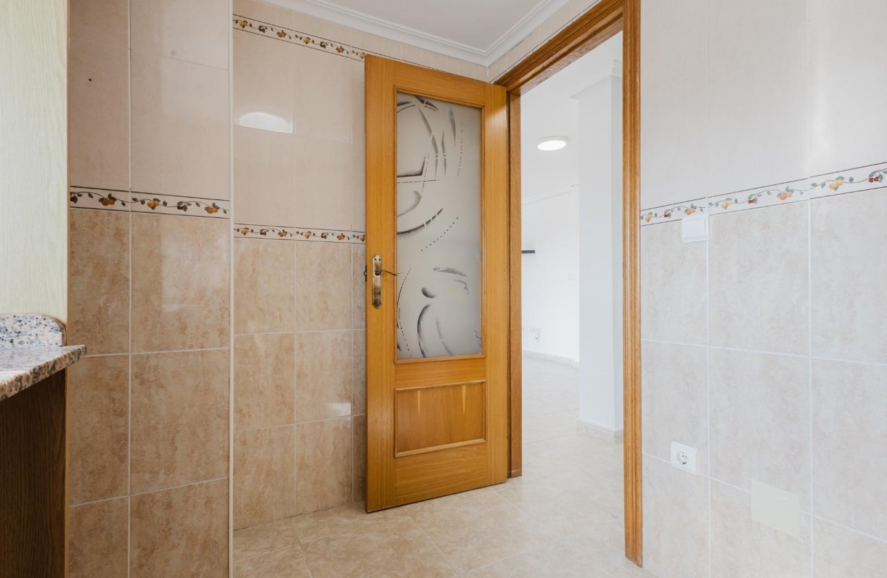 Reventa - Apartamento / piso - Torrevieja - Centro