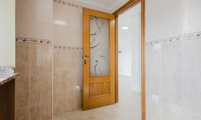 Reventa - Apartamento / piso - Torrevieja - Centro