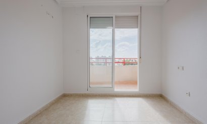 Reventa - Apartamento / piso - Torrevieja - Centro