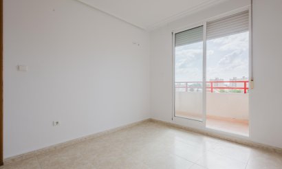 Reventa - Apartamento / piso - Torrevieja - Centro