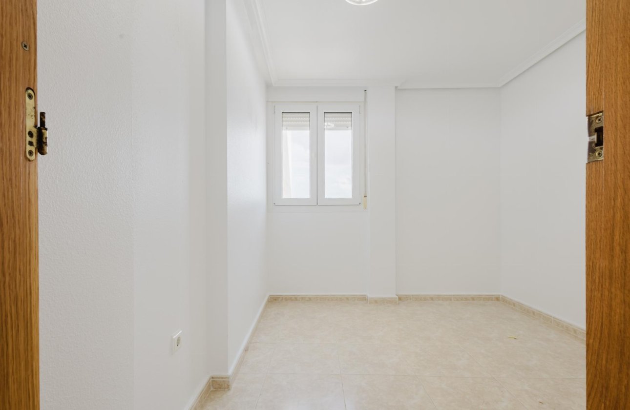 Reventa - Apartamento / piso - Torrevieja - Centro