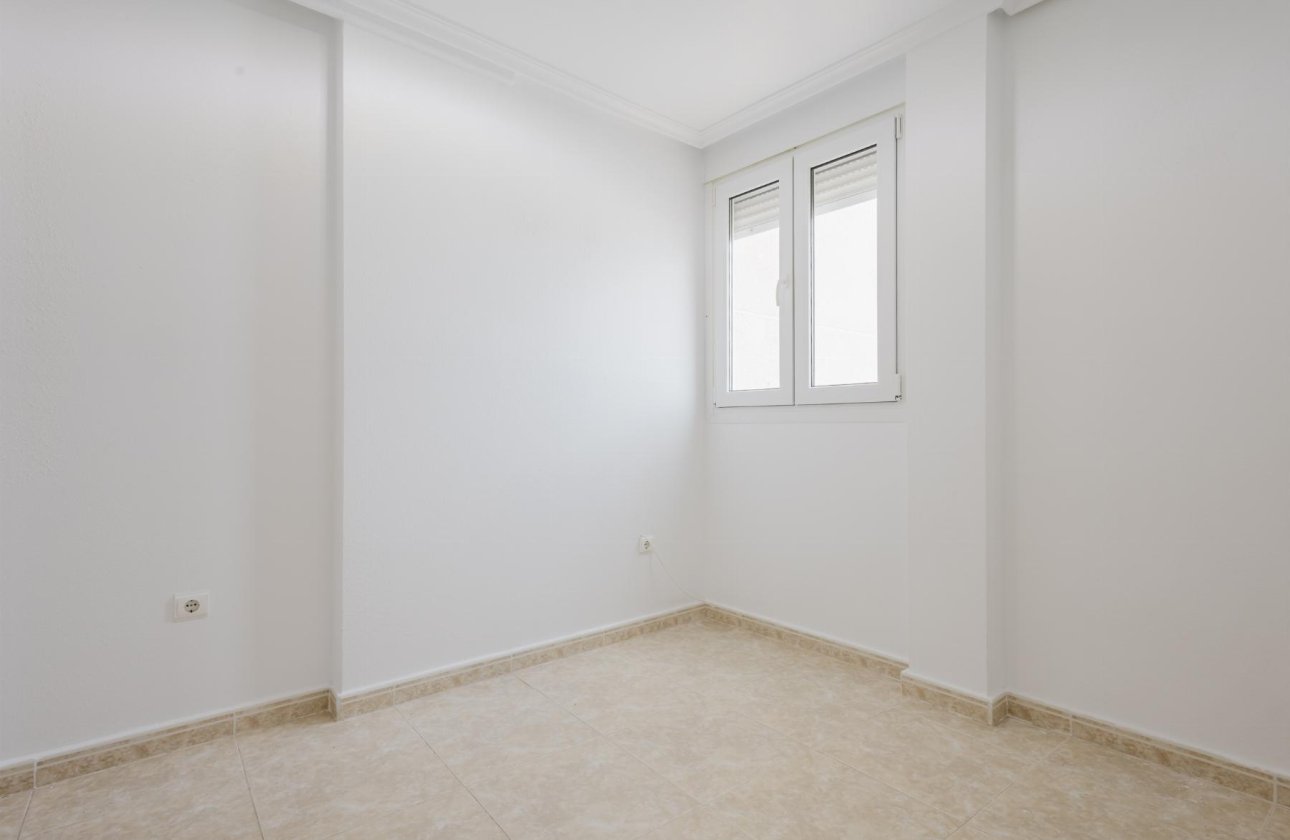 Reventa - Apartamento / piso - Torrevieja - Centro