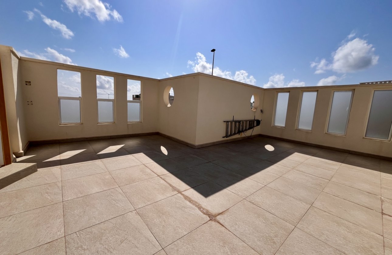 Revente - Villa - Cabo Roig