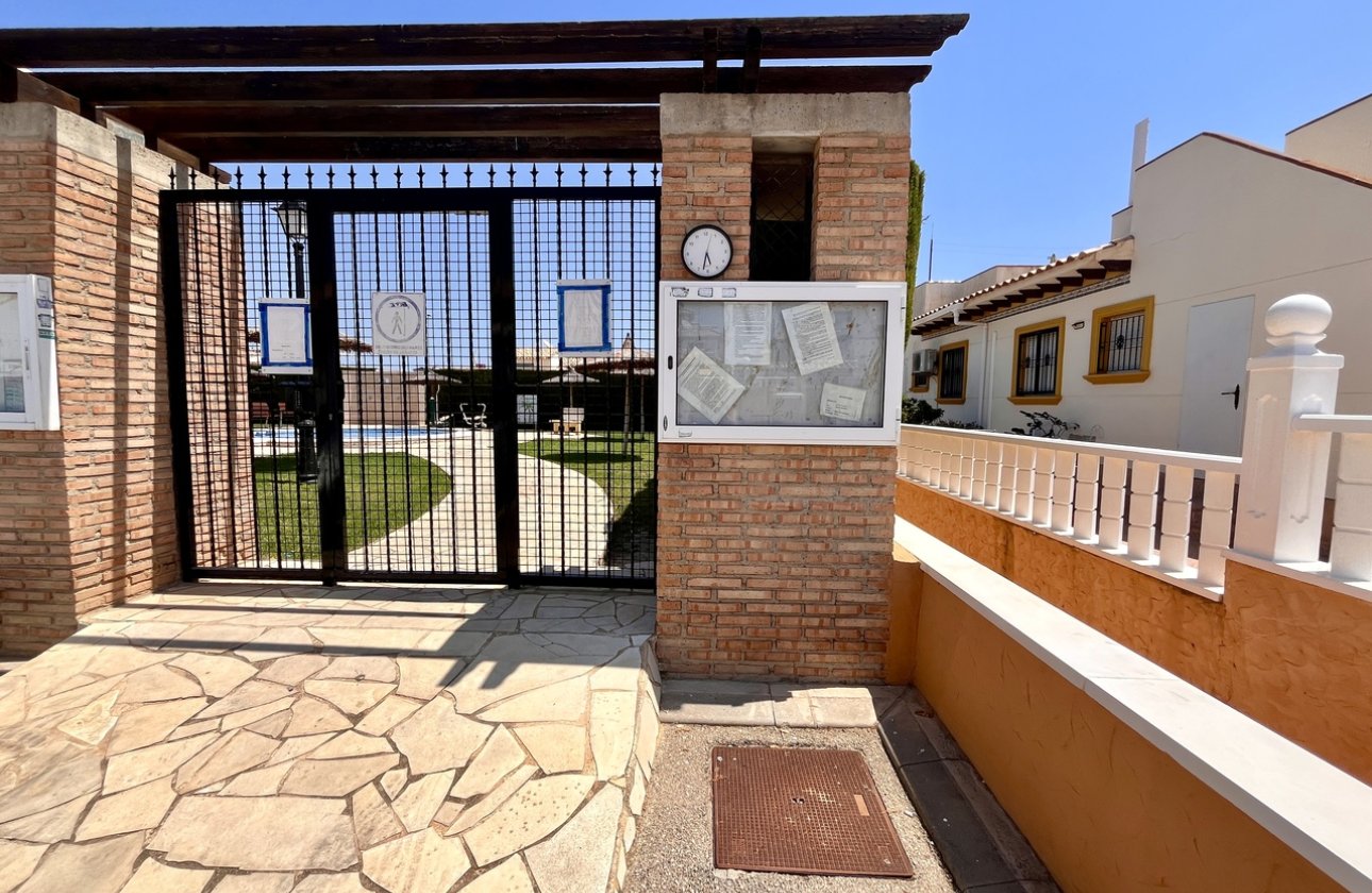 Revente - Villa - Cabo Roig