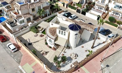 Revente - Villa - Cabo Roig