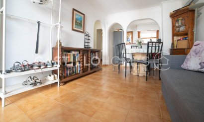 Resale - Townhouse - Torrevieja - Aguas Nuevas