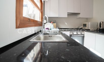 Resale - Townhouse - Torrevieja - Aguas Nuevas