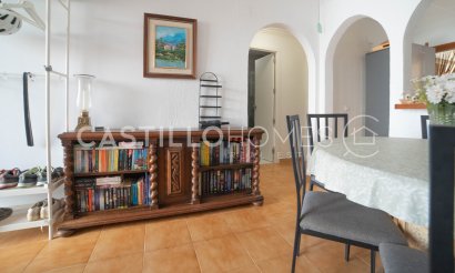 Resale - Townhouse - Torrevieja - Aguas Nuevas
