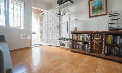 Resale - Townhouse - Torrevieja - Aguas Nuevas