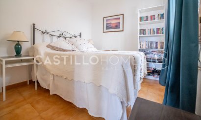 Resale - Townhouse - Torrevieja - Aguas Nuevas