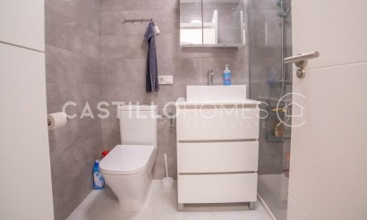Resale - Townhouse - Torrevieja - Aguas Nuevas
