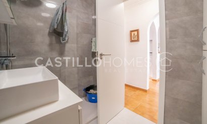 Resale - Townhouse - Torrevieja - Aguas Nuevas