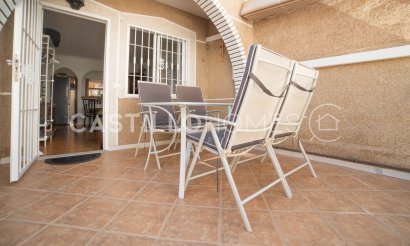 Resale - Townhouse - Torrevieja - Aguas Nuevas