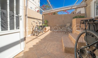 Resale - Townhouse - Torrevieja - Aguas Nuevas