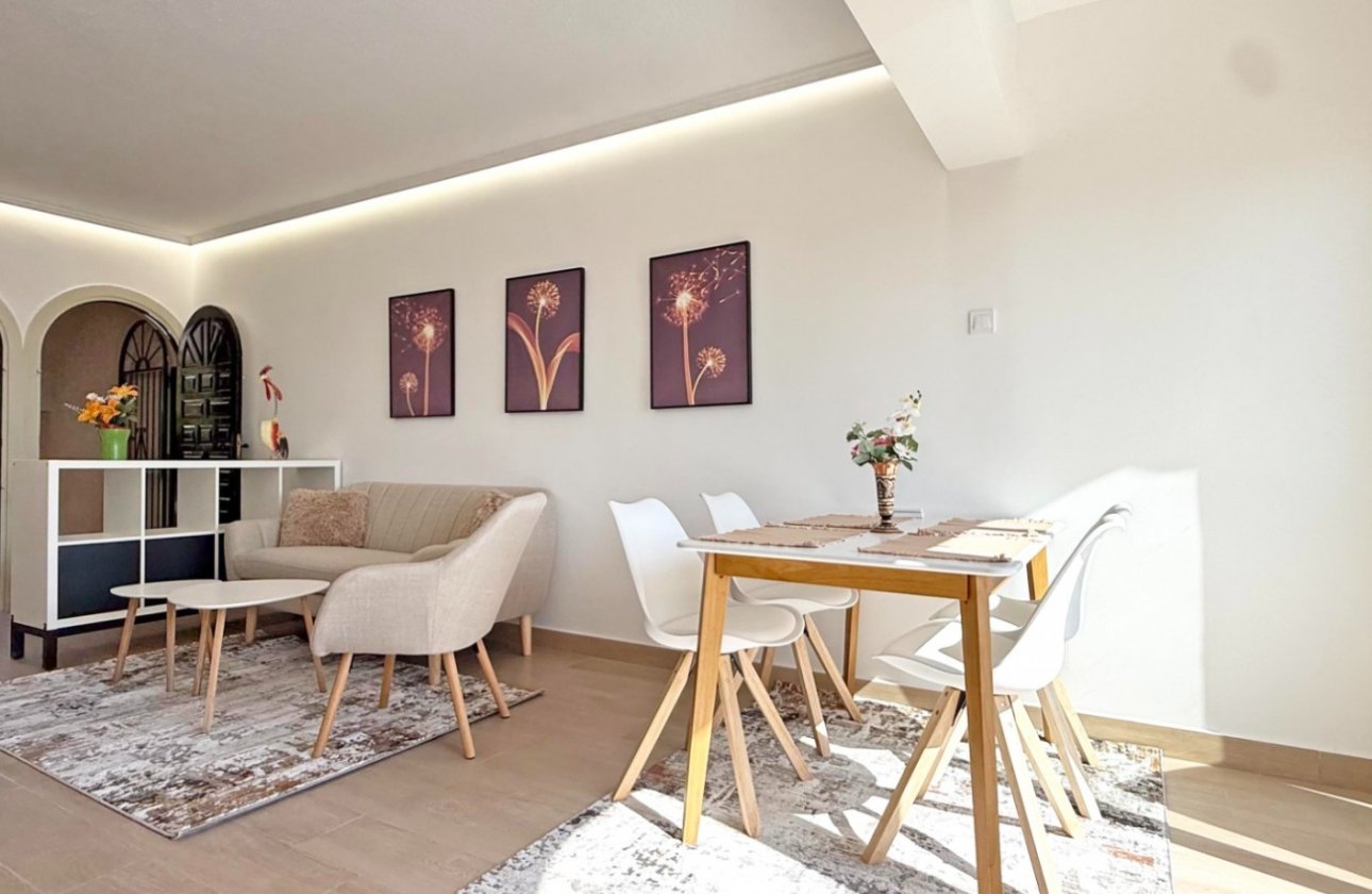 Resale - Apartment / flat - Torrevieja - Torrelamata - La Mata