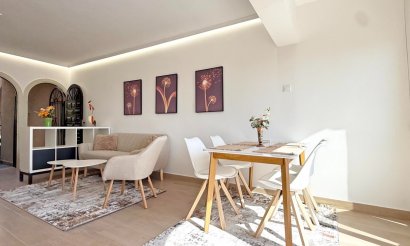 Resale - Apartment / flat - Torrevieja - Torrelamata - La Mata