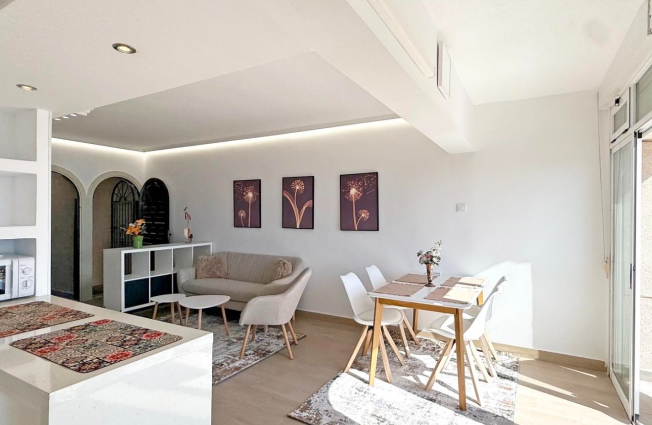 Resale - Apartment / flat - Torrevieja - Torrelamata - La Mata
