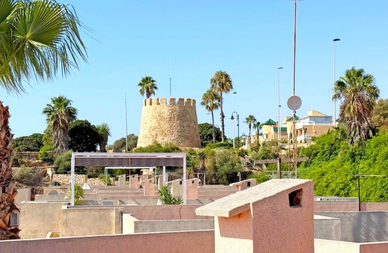 Resale - Apartment / flat - Torrevieja - Torrelamata - La Mata