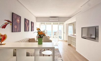 Resale - Apartment / flat - Torrevieja - Torrelamata - La Mata