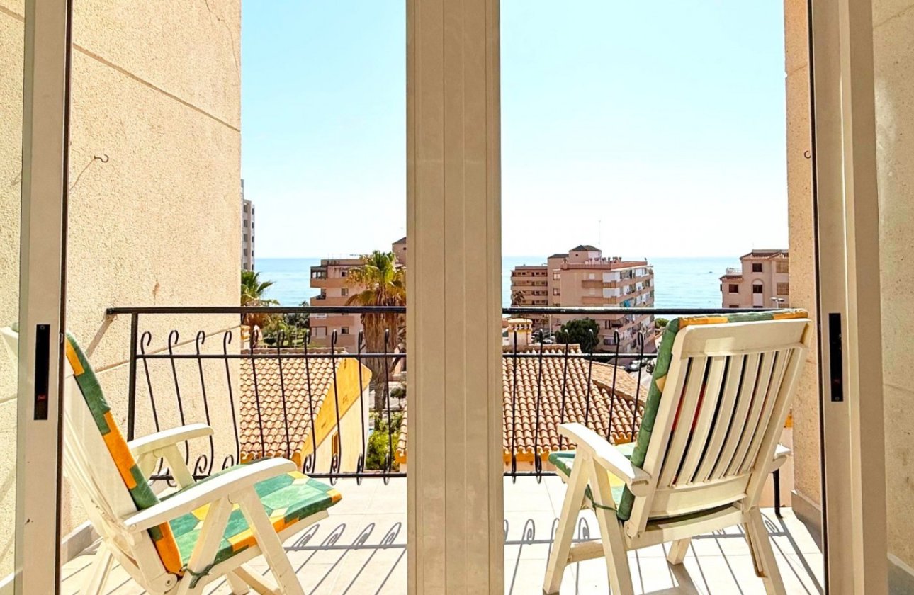 Resale - Apartment / flat - Torrevieja - Torrelamata - La Mata