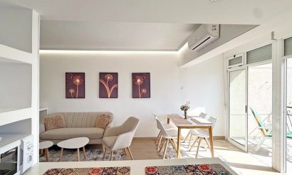 Resale - Apartment / flat - Torrevieja - Torrelamata - La Mata