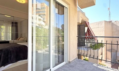 Resale - Apartment / flat - Torrevieja - Torrelamata - La Mata