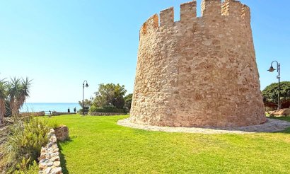 Resale - Apartment / flat - Torrevieja - Torrelamata - La Mata