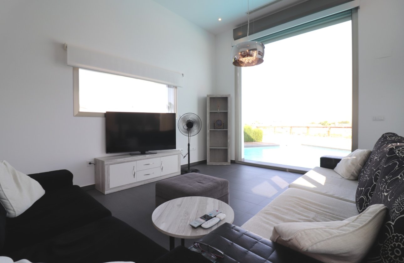 Reventa - Villa - Benijofar - Benimar III