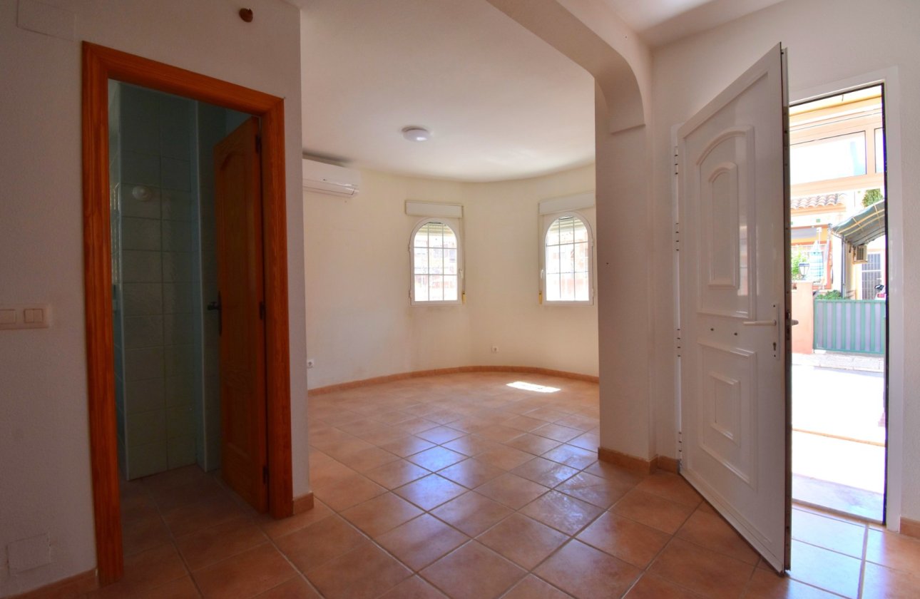Reventa - Villa - Orihuela Costa - Playa Flamenca