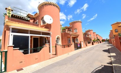Reventa - Villa - Orihuela Costa - Playa Flamenca
