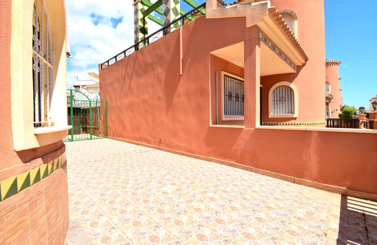 Reventa - Villa - Orihuela Costa - Playa Flamenca