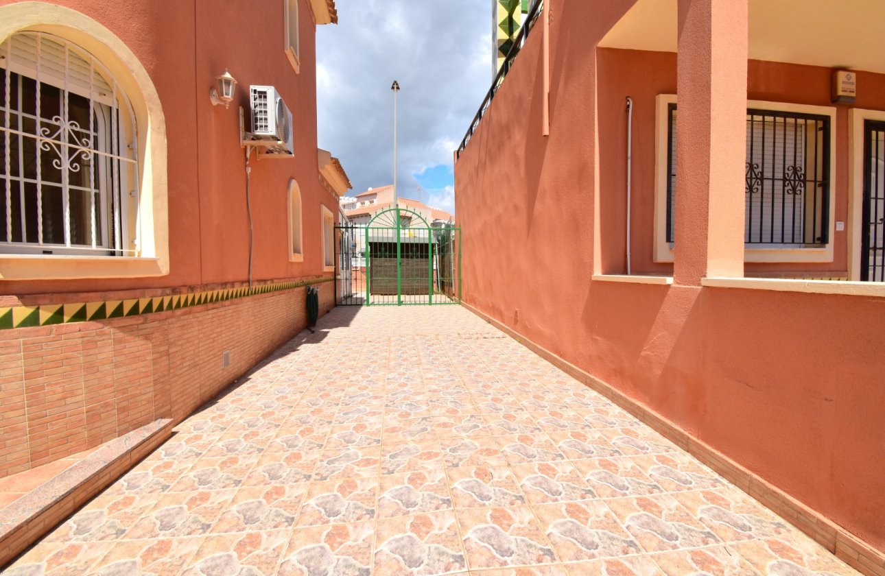 Reventa - Villa - Orihuela Costa - Playa Flamenca