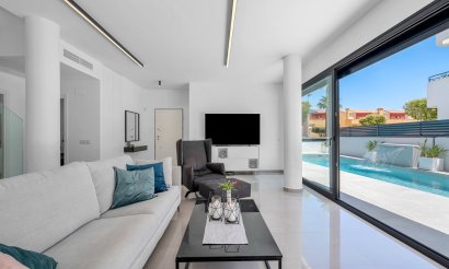 Resale - Villa - Guardamar del Segura