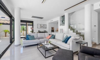 Resale - Villa - Guardamar del Segura