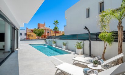Resale - Villa - Guardamar del Segura