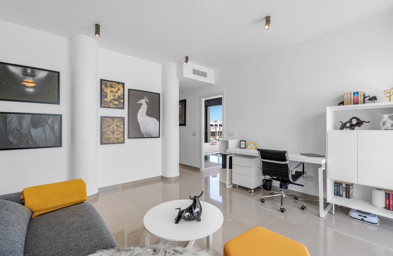 Resale - Villa - Guardamar del Segura