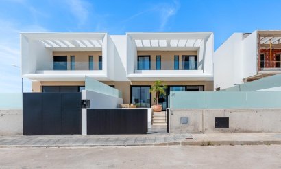 Obra nueva - Villa - Dolores - Sector 3