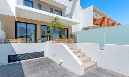 Obra nueva - Villa - Dolores - Sector 3