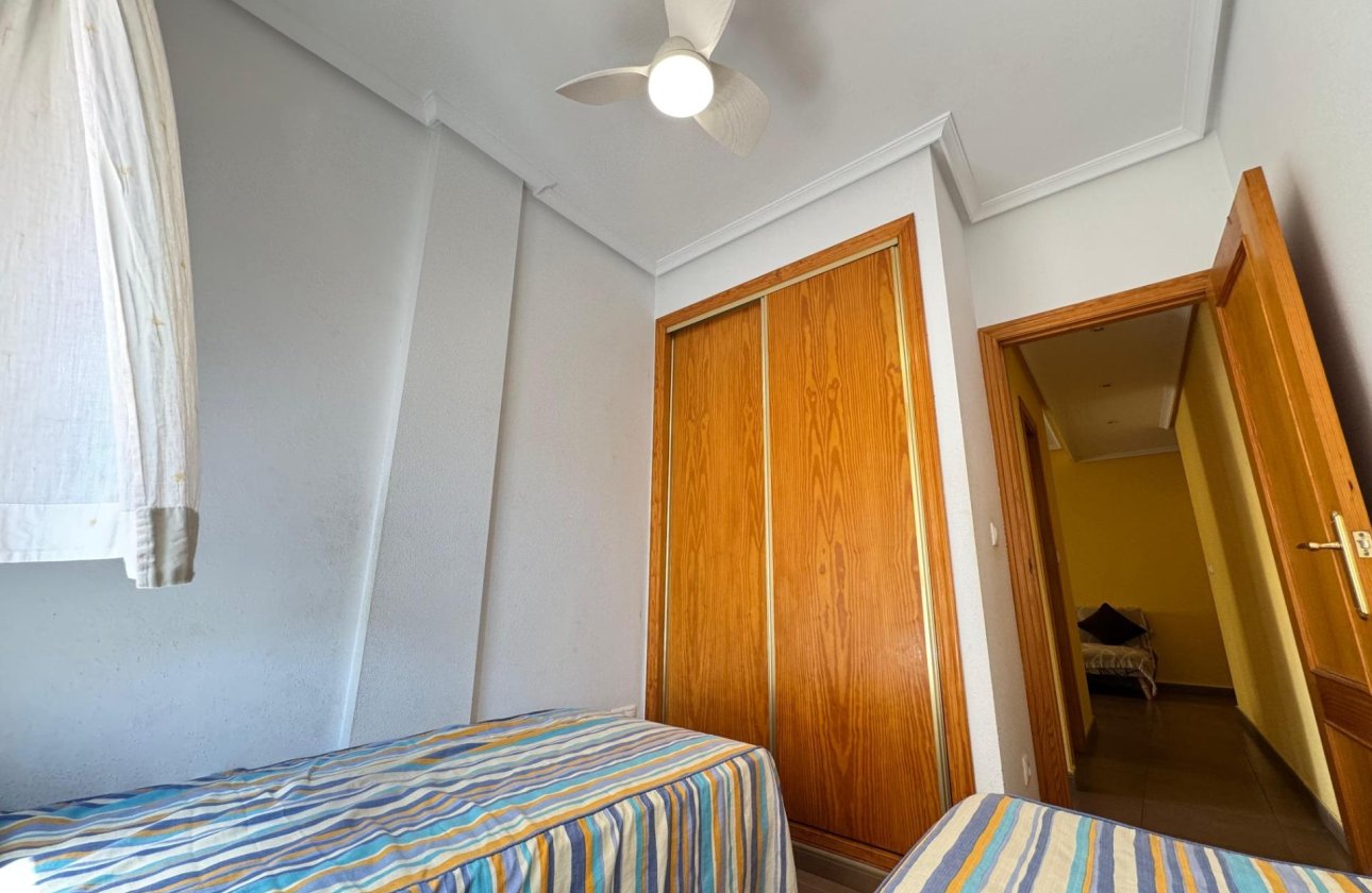 Reventa - Apartamento / piso - Torrevieja - Centro