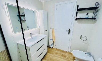 Resale - Apartment / flat - Torrevieja