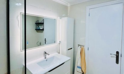 Resale - Apartment / flat - Torrevieja