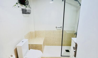 Resale - Apartment / flat - Torrevieja