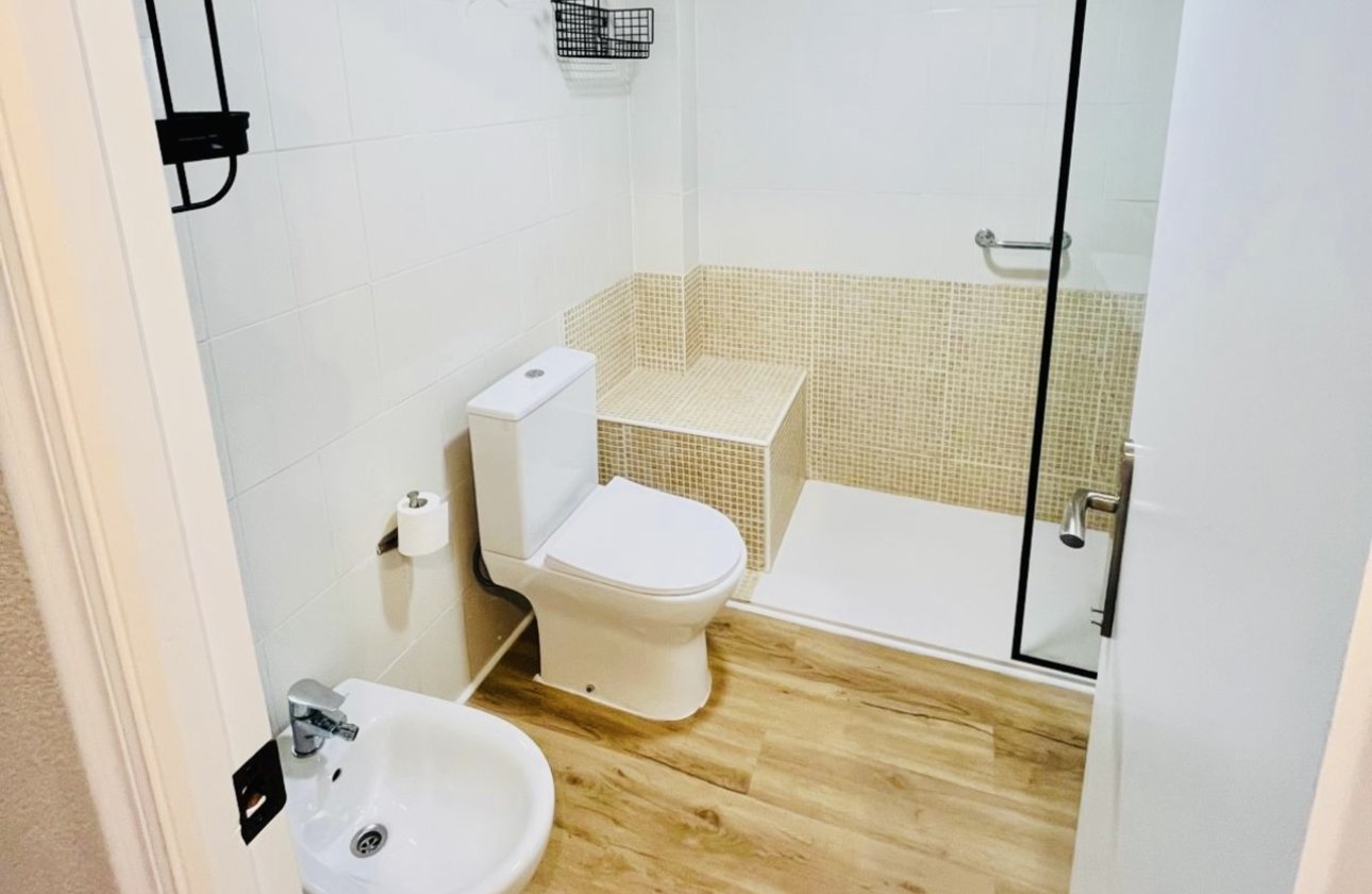 Resale - Apartment / flat - Torrevieja