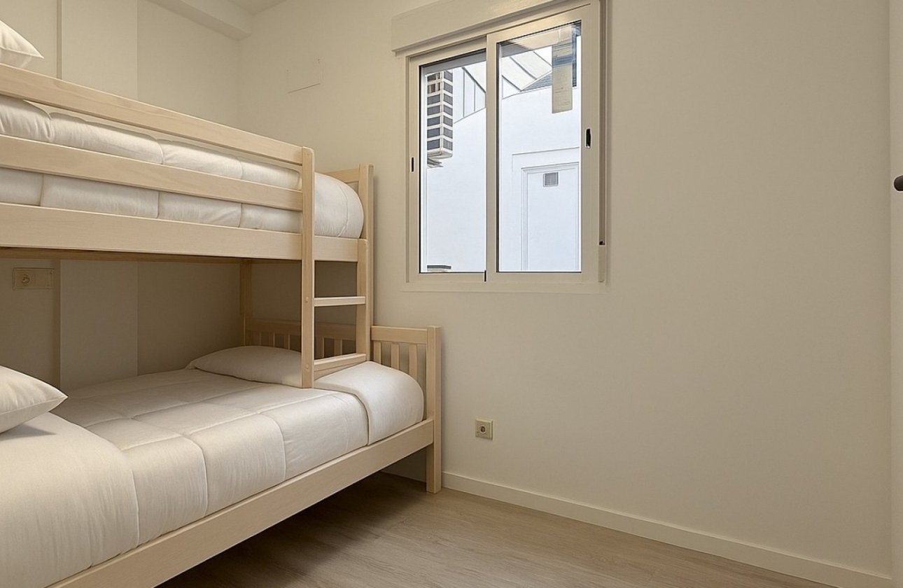 Resale - Apartment / flat - Orihuela Costa - La Zenia