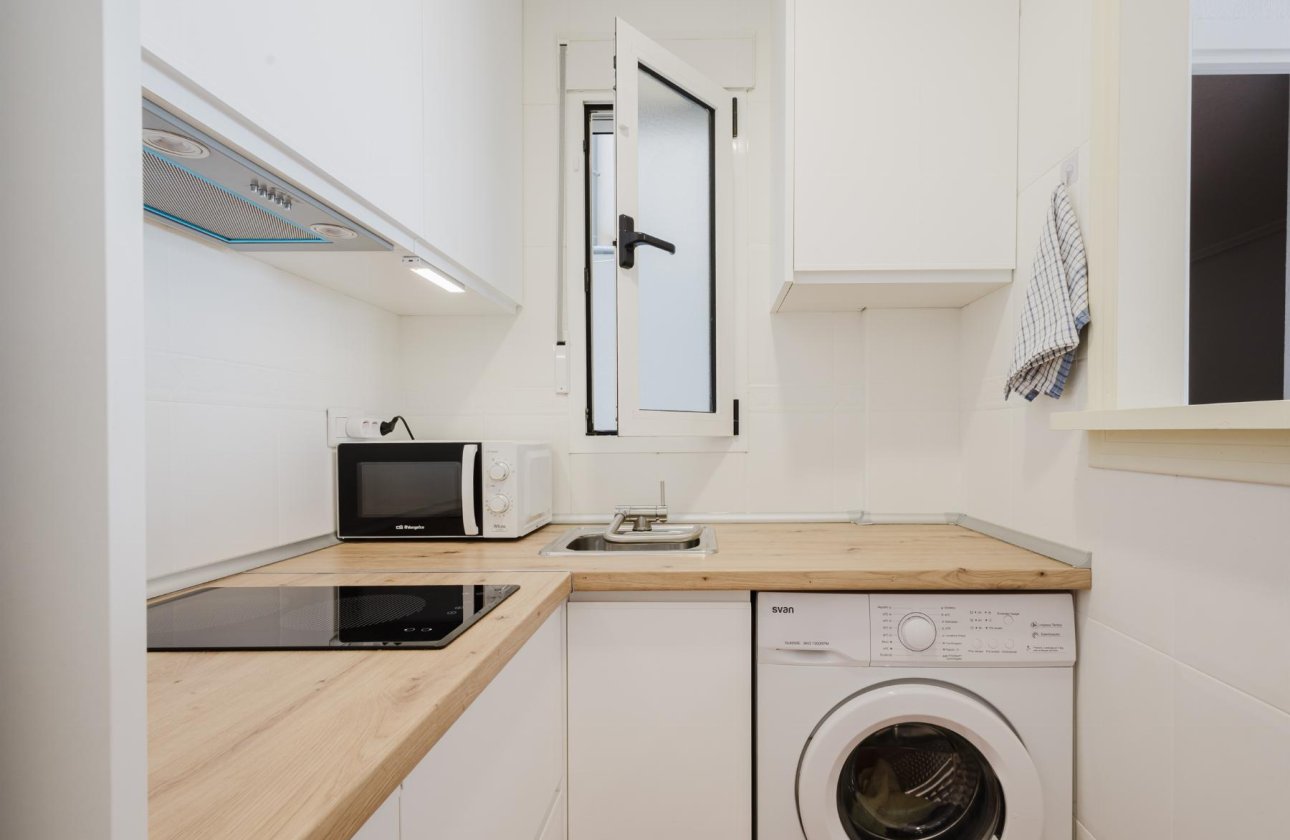 Reventa - Apartamento / piso - Torrevieja - Centro