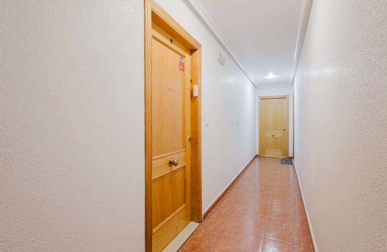 Reventa - Apartamento / piso - Torrevieja - Centro