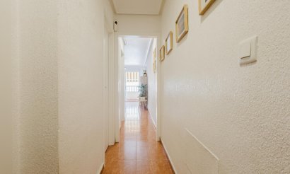 Reventa - Apartamento / piso - Torrevieja - Centro