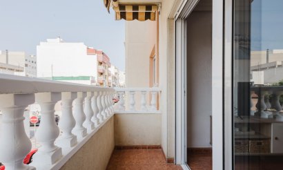 Reventa - Apartamento / piso - Torrevieja - Centro